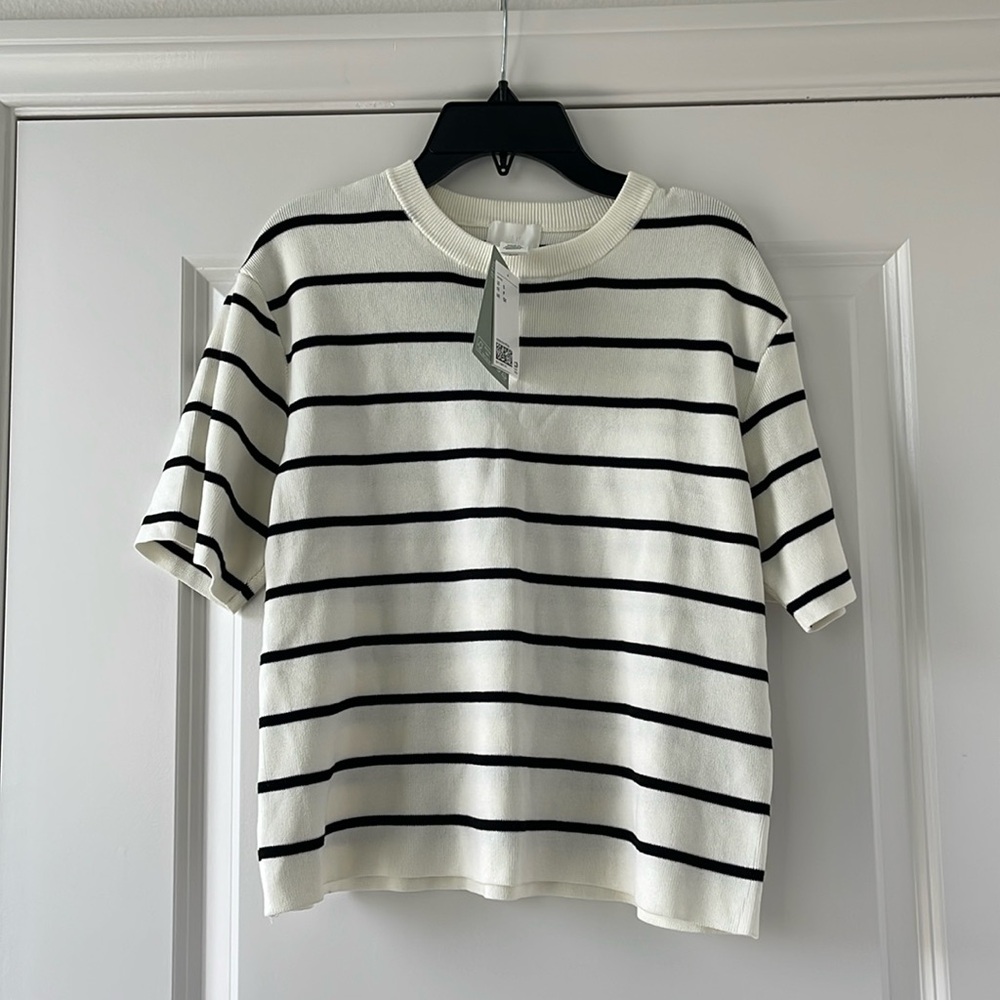 H&M Black and White Striped Top